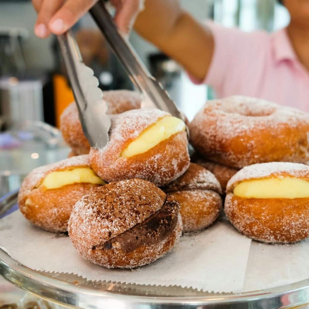South Beach Miami: Guided Donut Tasting Tour