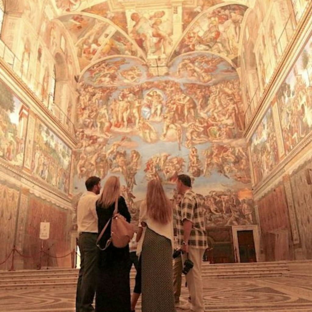 Vatican Museums & Sistine Chapel: Guided Evening Tour