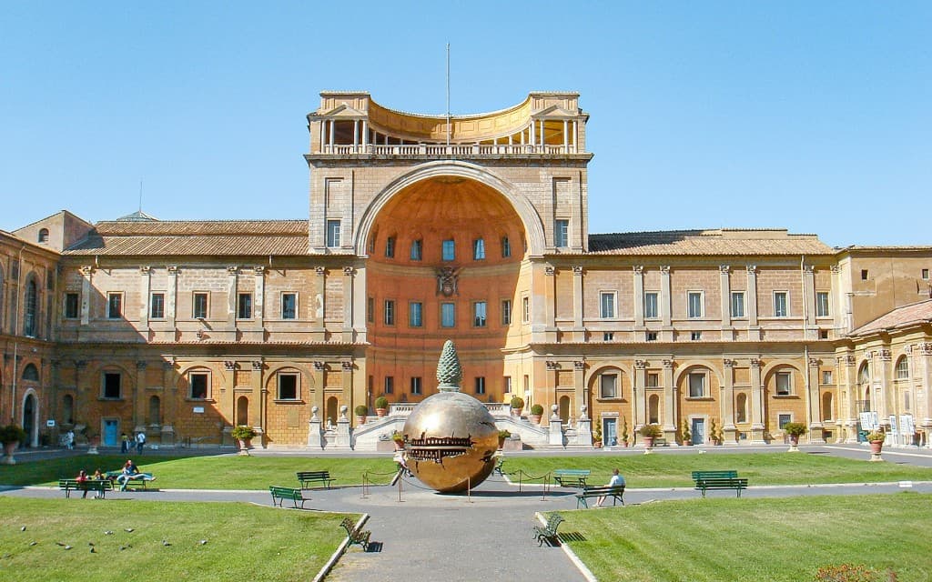 Vatican Museums & Sistine Chapel Skip-the-Line Tickets (Skip-the-Line English Guided Tour)