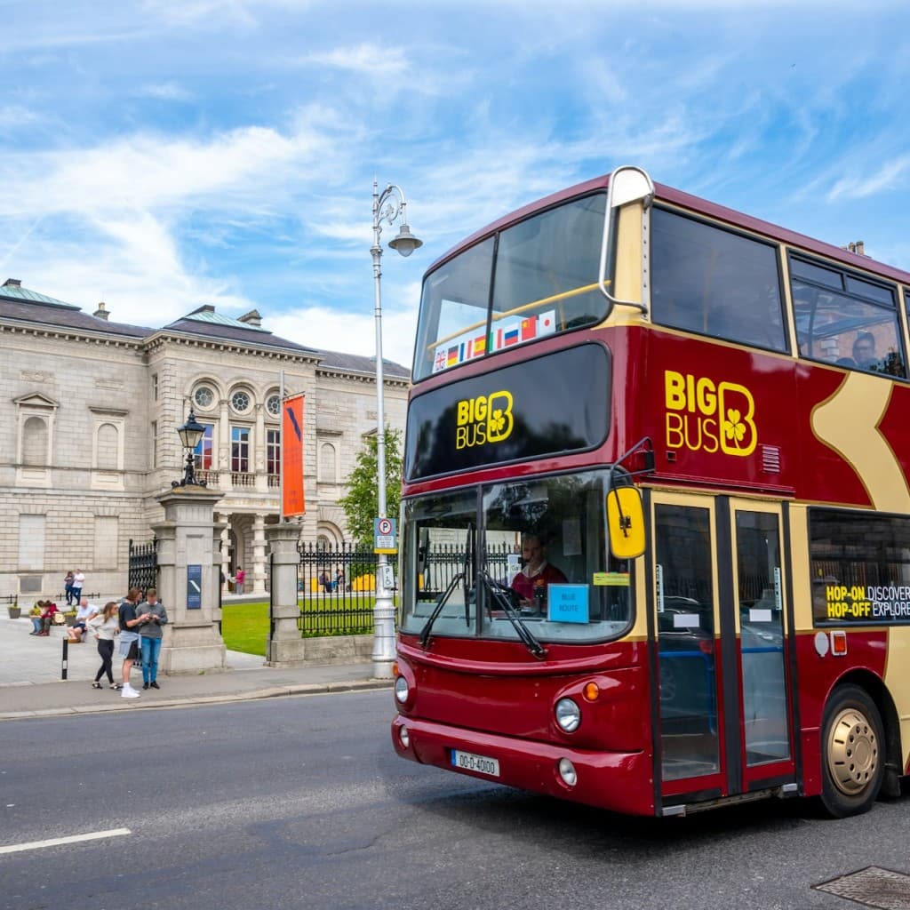 Big Bus Dublin: Hop-on Hop-off Bus Tour - Classic (24 hours)