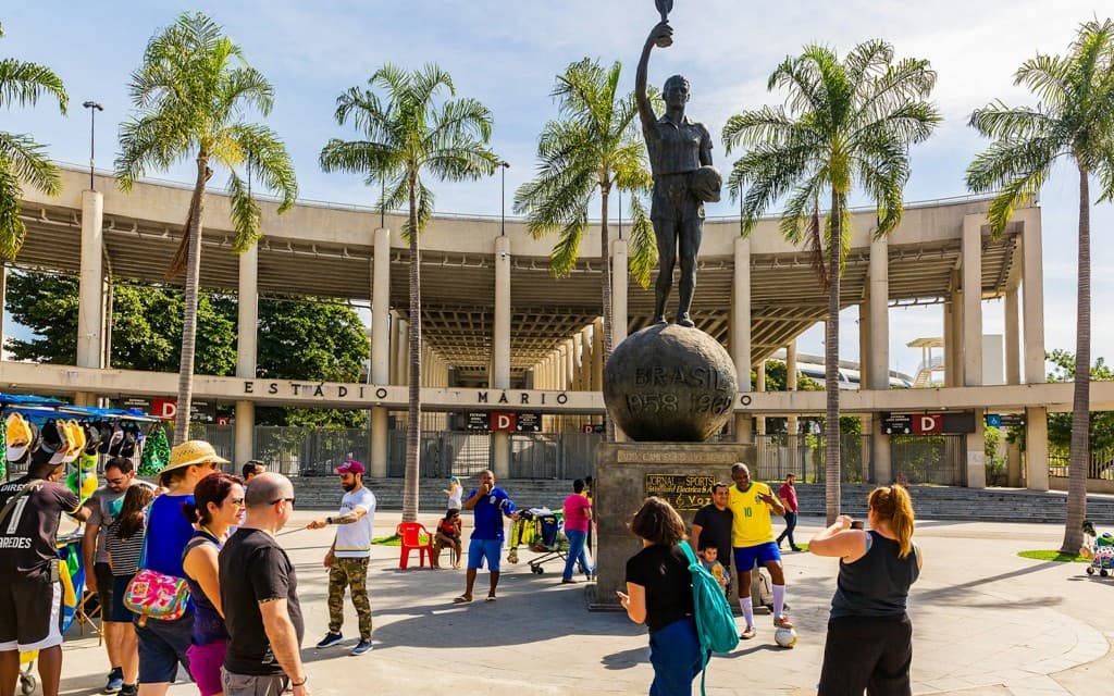 From Rio: Maracanã Stadium, Christ the Redeemer & Sugarloaf Full-Day Tour with Lunch (Full Day Tour: Maracanã Stadium & Christ the Redeemer (Van, No Lunch))