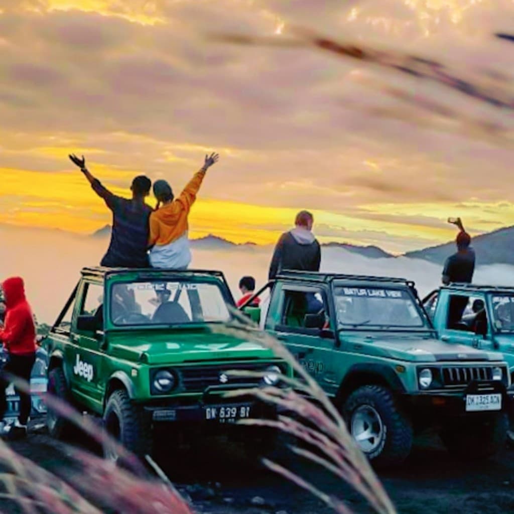 Mount Batur: Jeep Tour + Kintamani Cafe + Ubud Village - 4WD Jeep Tour Kintamani Cafe Sunrise