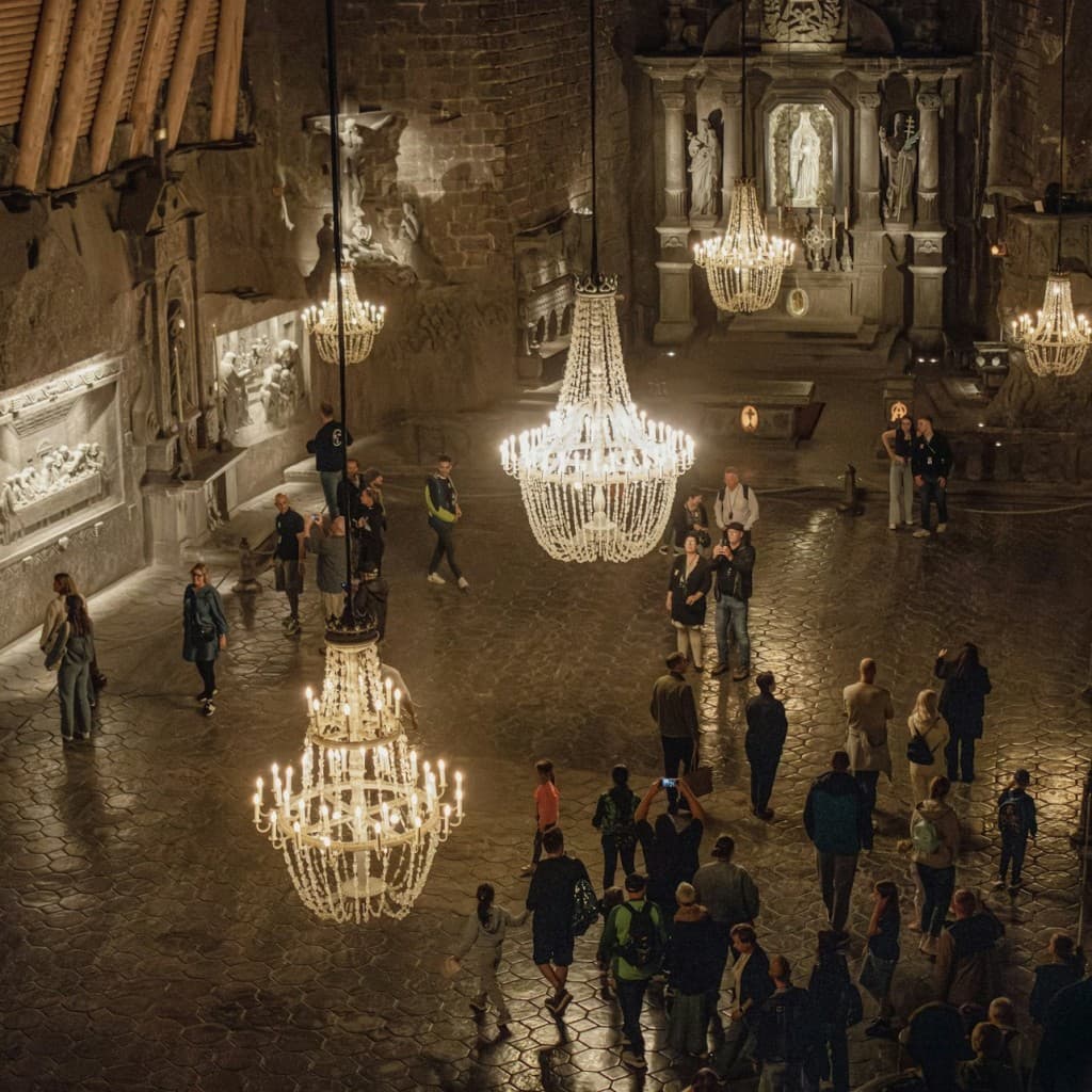 Wieliczka Salt Mine: Fast Track Ticket + Guided Tour